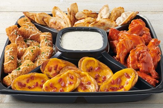 Fridays™ Classic App Platter